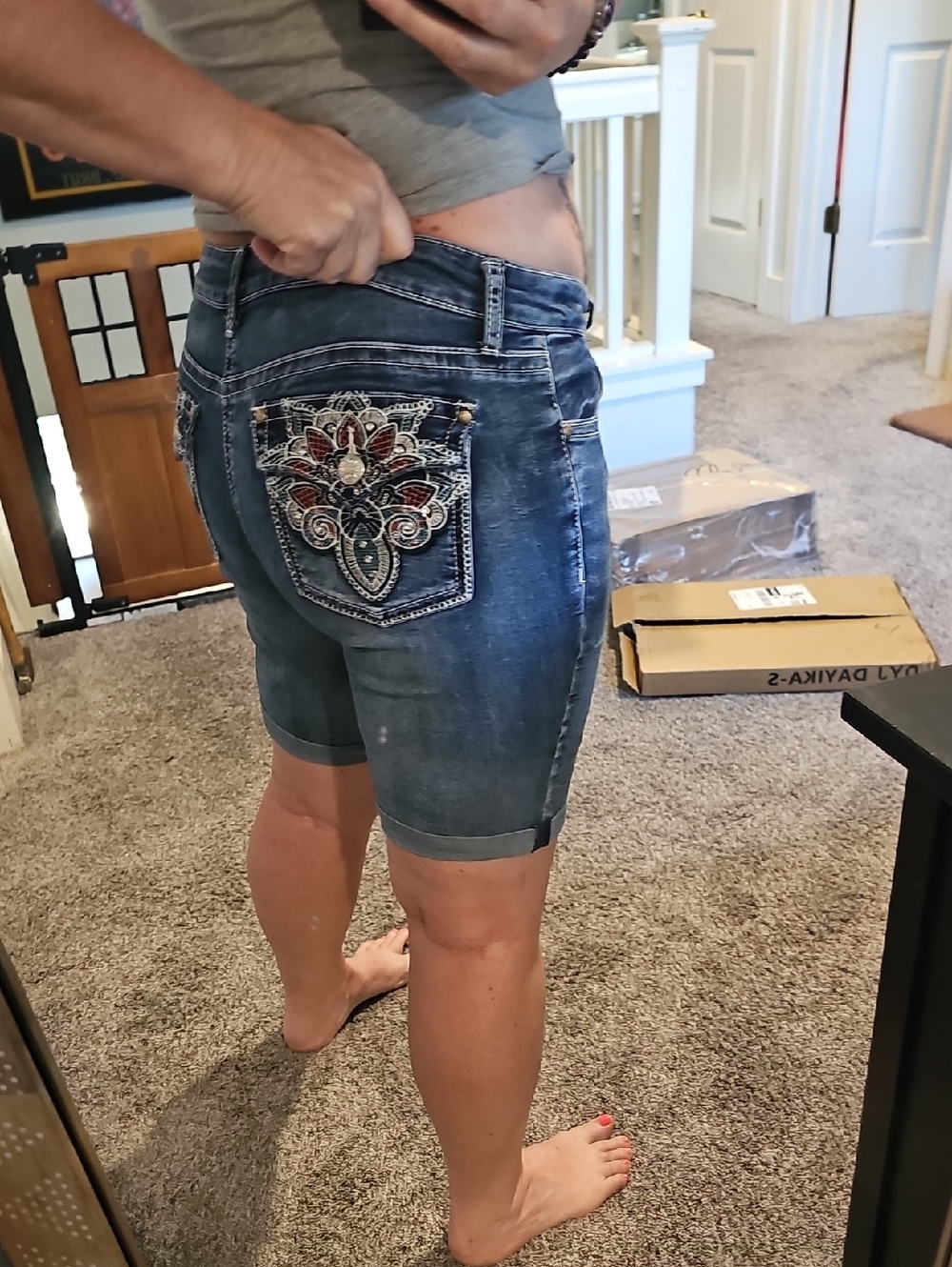 STUNNING A.N.A 8 Inch BLING JEAN SHORTS